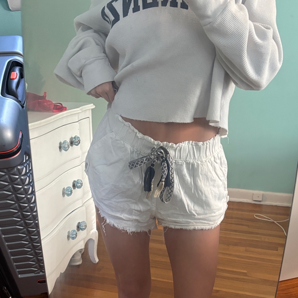 White Casual Women's Shorts